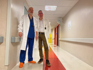 Ancona – Tre pazienti operati alla colonna vertebrale con incisione dell’addome